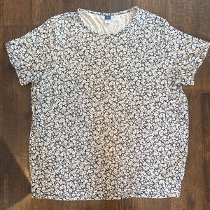 Old Navy Luxe Floral Patterned Shirt size XL